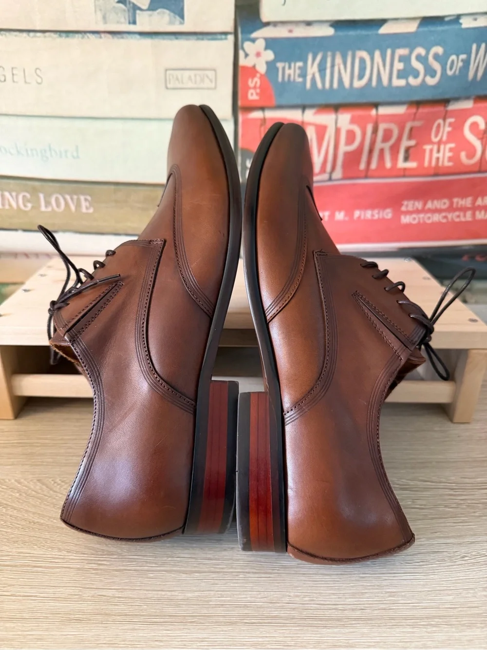 Florsheim Brown Leather Wingtip-Style Lace-Up Oxfords